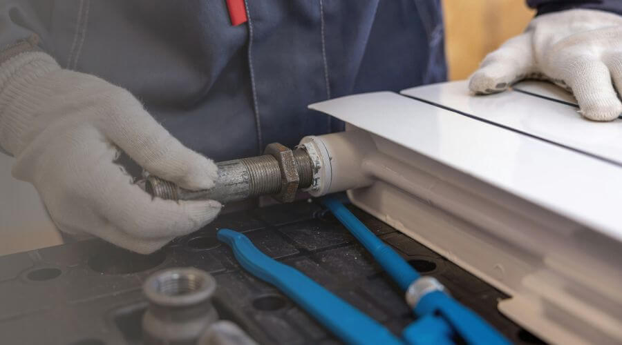 Professional water heater repair services in Amistad, NM